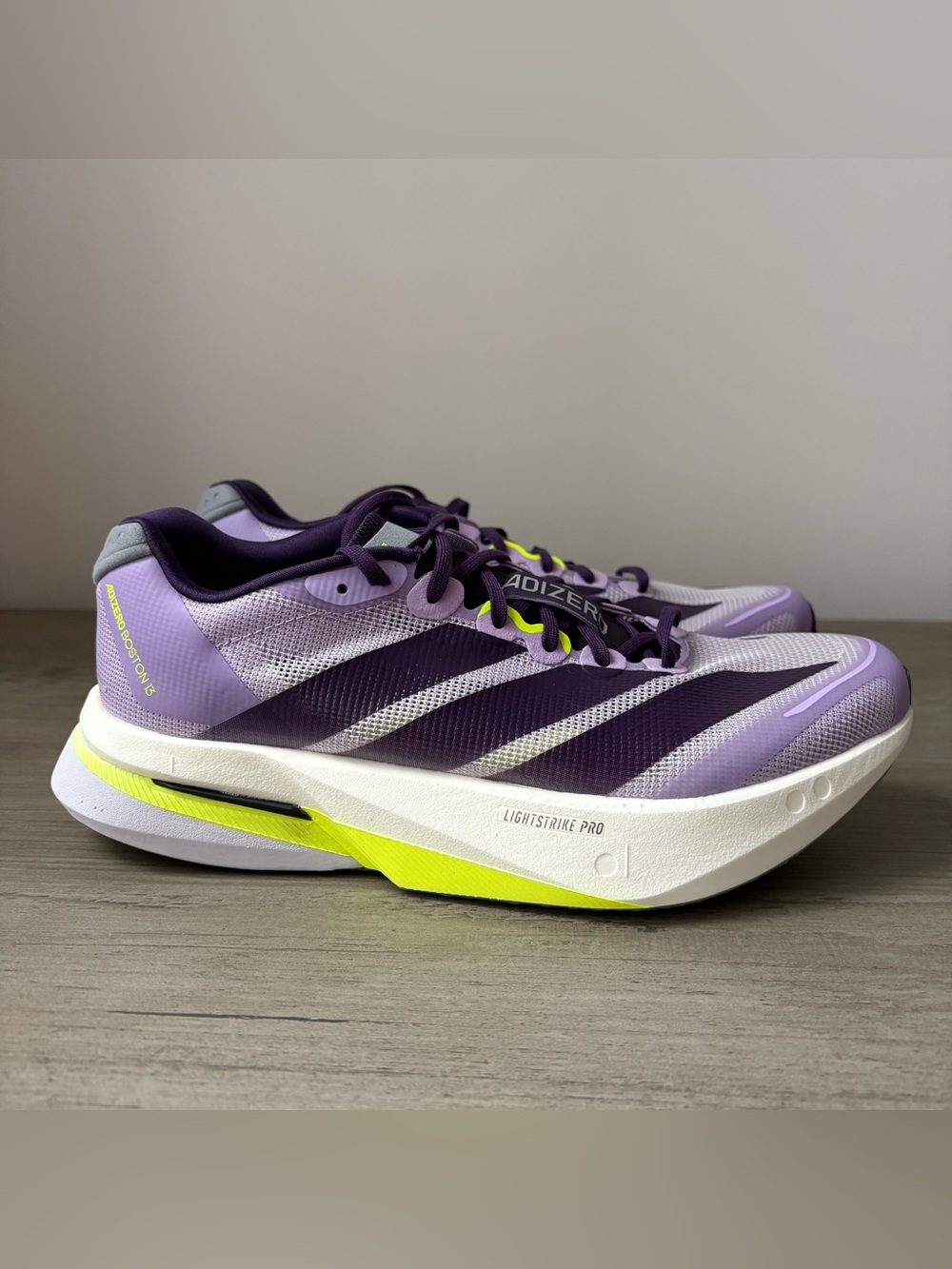 Adidas Adizero Boston 13 Women’s Running Shoes Powder Plum/Violet Size 8 KK1046